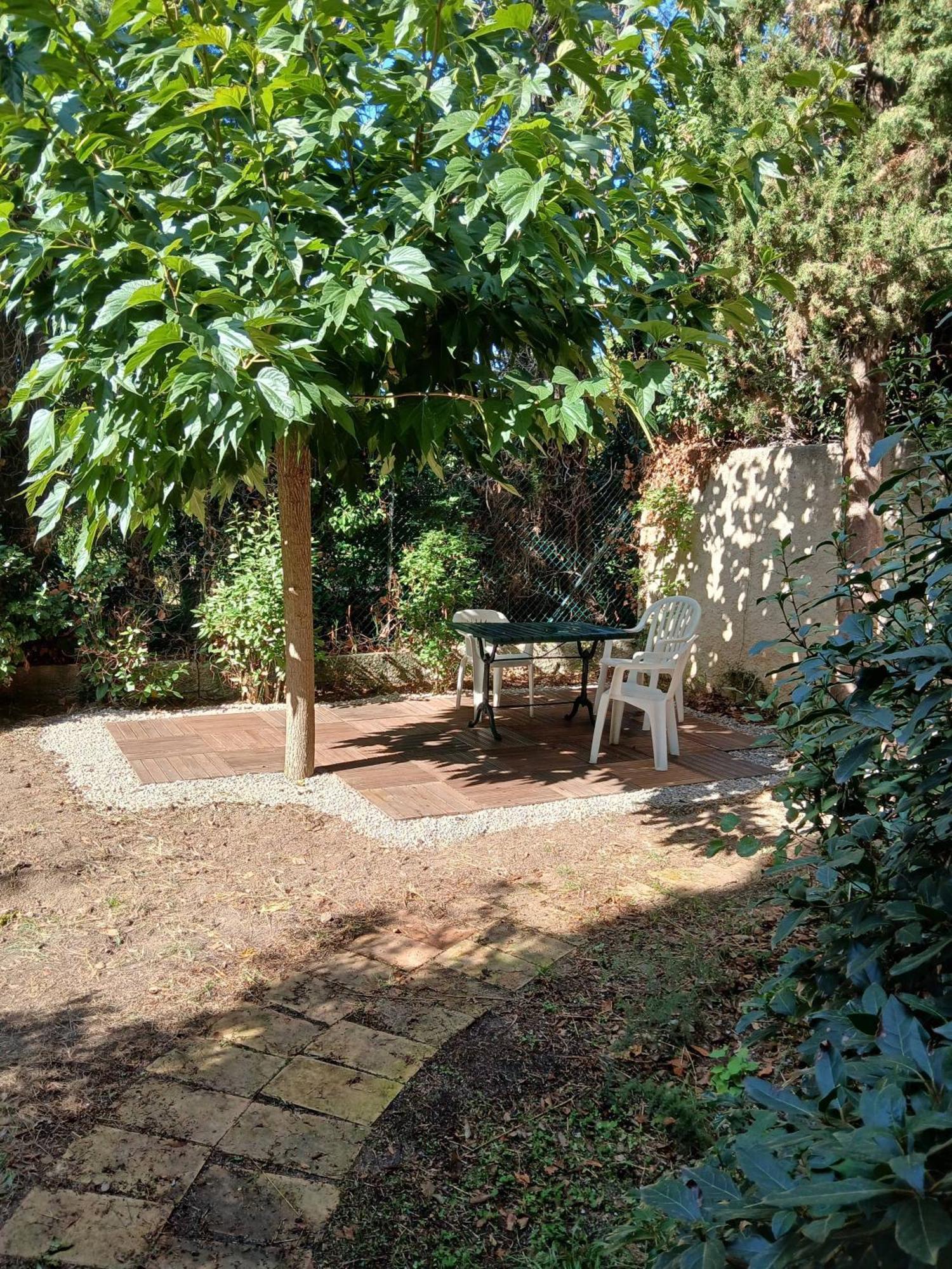 Maison Vigneronne 8P / Jardin / Parking Gigean Esterno foto